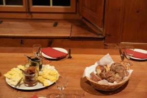 bread_and_cheese_original