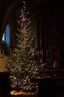 2025_12_22_E_von_Adrian_Muller_0002_Web1000_original